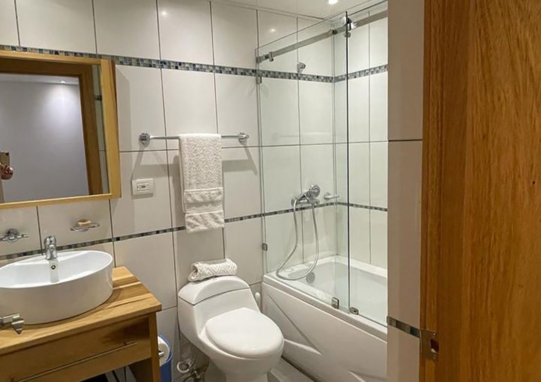 Apartamento Piso 7 AMUEBLADO Frente a La Playa en Marbella