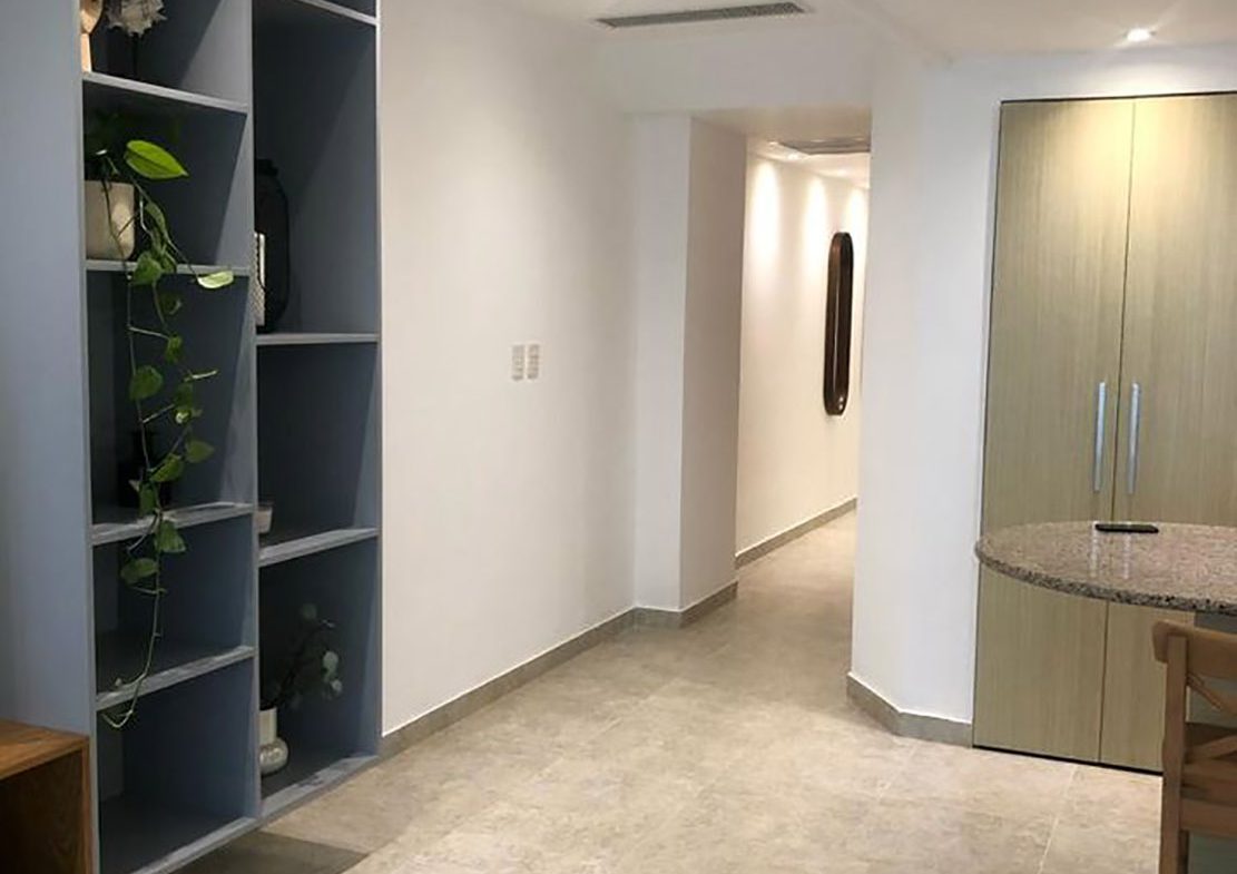 Apartamento Piso 7 AMUEBLADO Frente a La Playa en Marbella