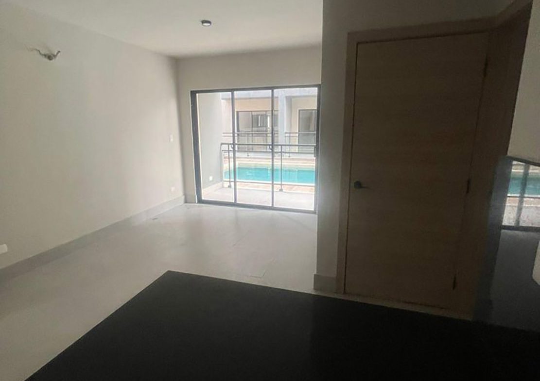 A 400 Metros de la Playa Piso 1 en Bay Living Juan Dolio