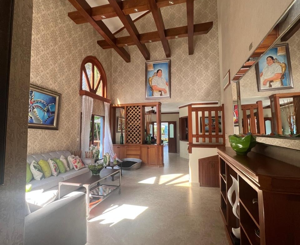 Villa de Lujo Doña Eduarda en Metro Country Club