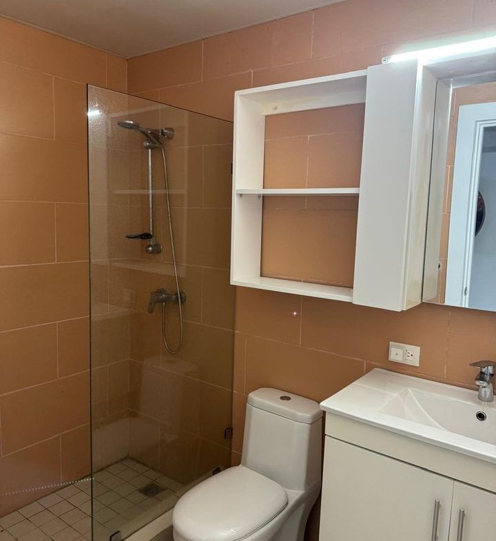 Apartamento Piso 7 en Las Olas Juan Dolio Frente a la playa
