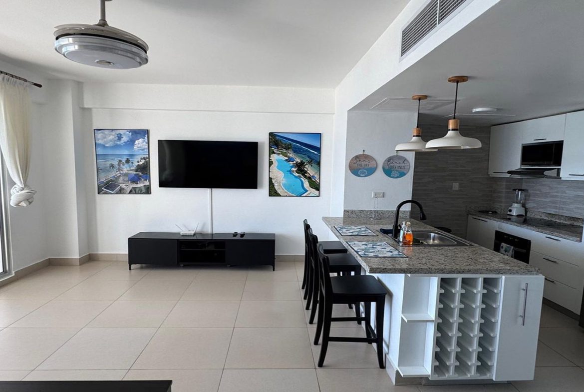Apartamento Piso 7 en Las Olas Juan Dolio Frente a la playa