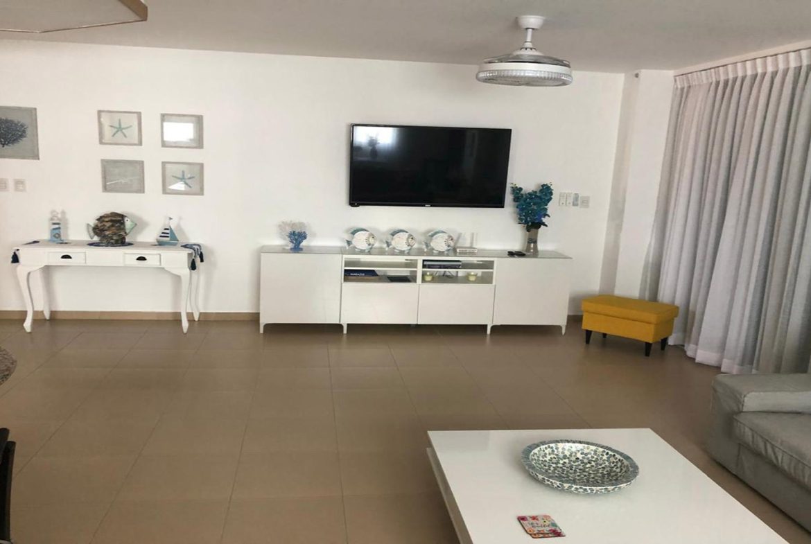 Apartamento Para Inversión Piso 3 en Marbella Juan Dolio