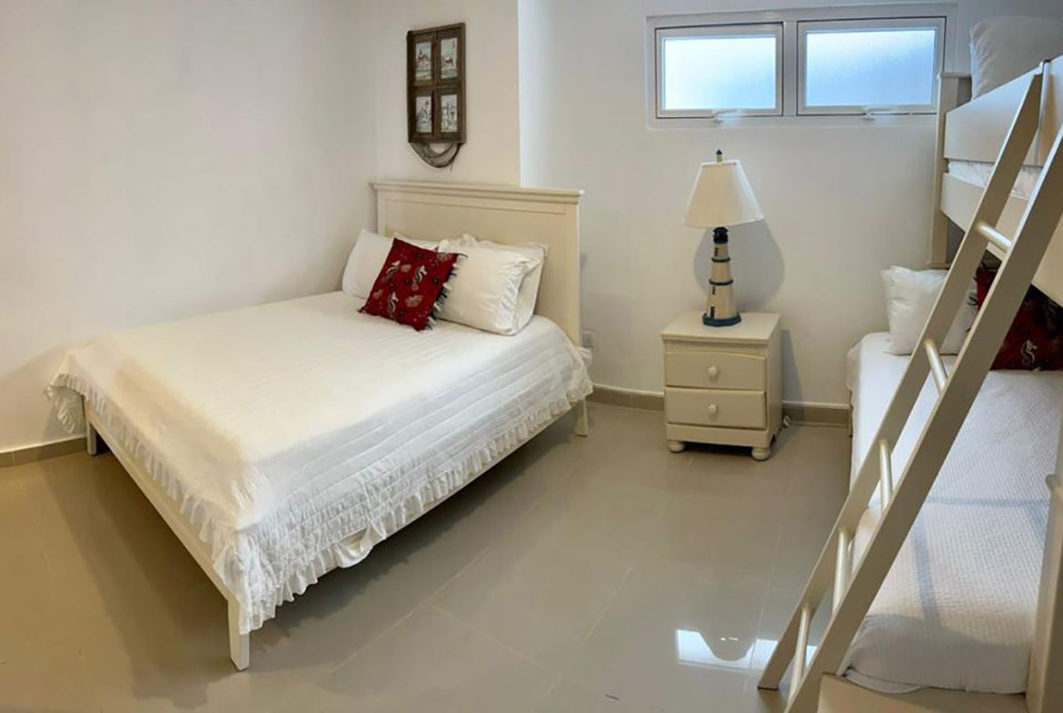 Piso 2 Frente a La Playa en Marbella Juan Dolió; Dos Apartamento en Uno