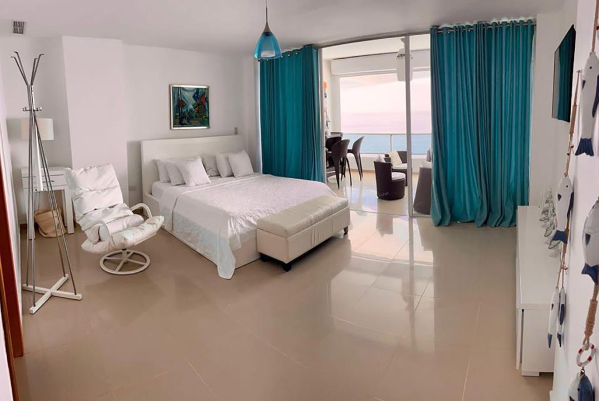 Piso 2 Frente a La Playa en Marbella Juan Dolió; Dos Apartamento en Uno