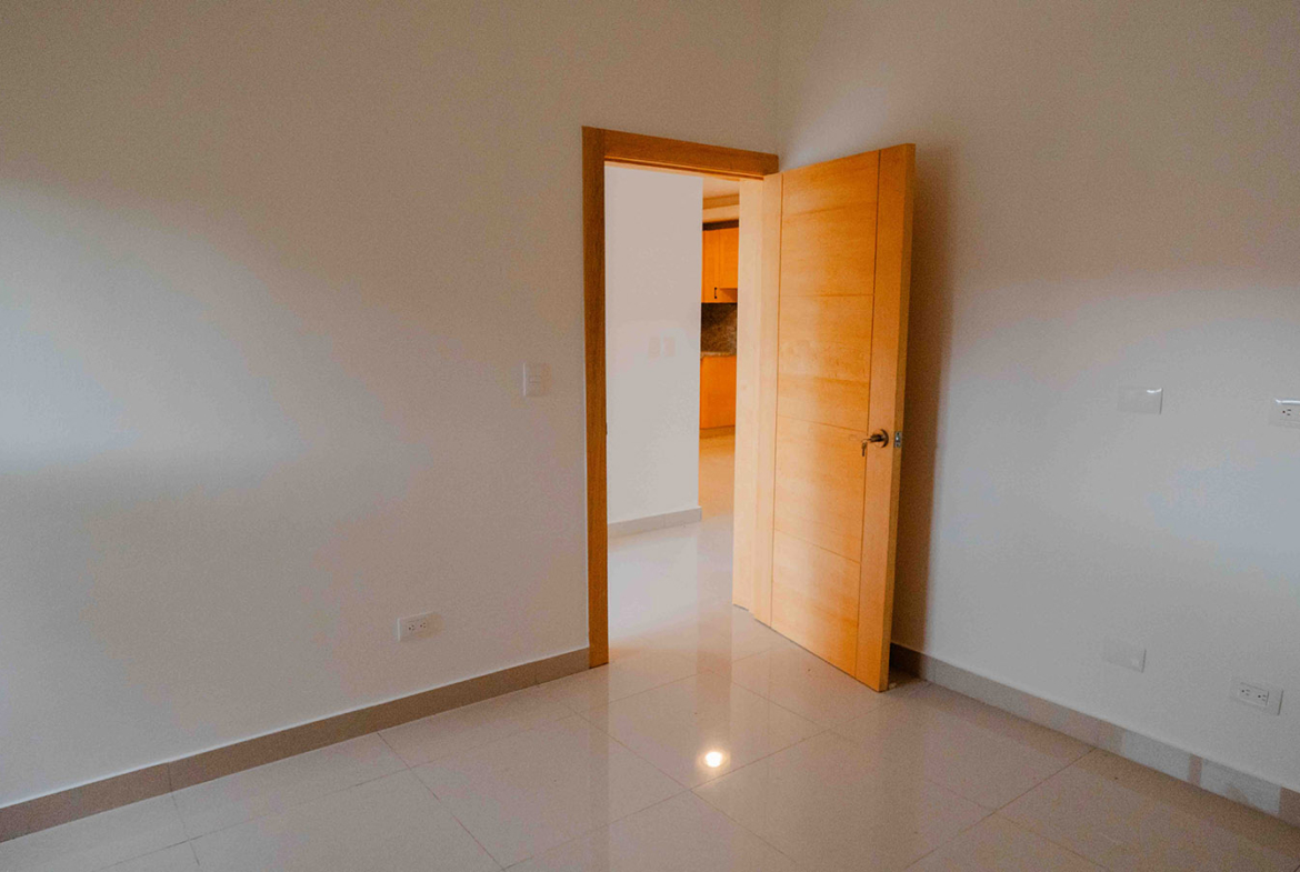 Oportunidad única Villa en Metro Country Club en Juan Dolio