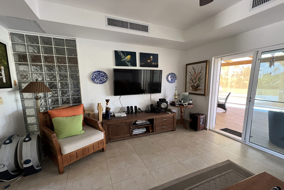 Villa dúplex en Metro Country Club Juan Dolio