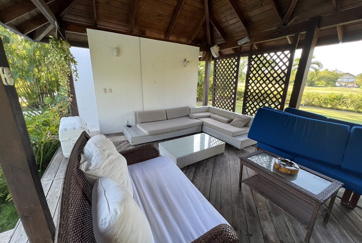 Villa Familiar con Picina Metro Country Club en Juan Dolio