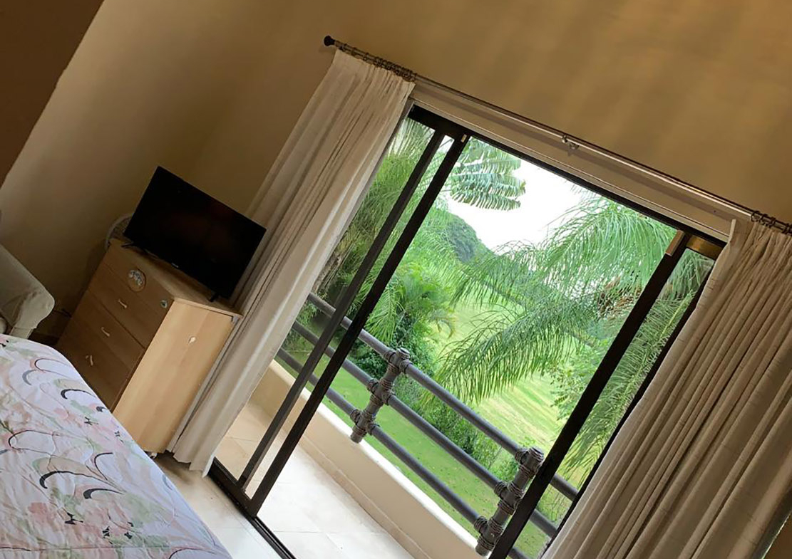 Villa ubicada dentro del prestigioso Guavaberry Golf and Country Club en Juan Dolio