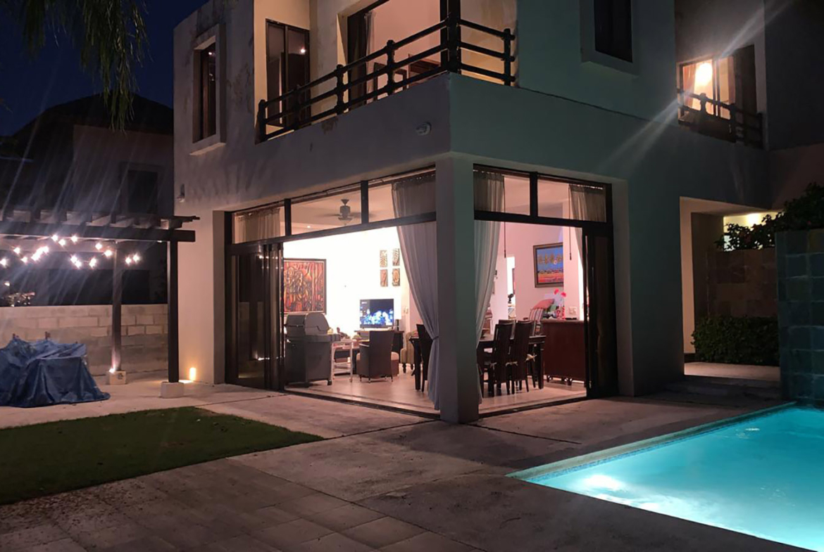 Villa ubicada dentro del prestigioso Guavaberry Golf and Country Club en Juan Dolio