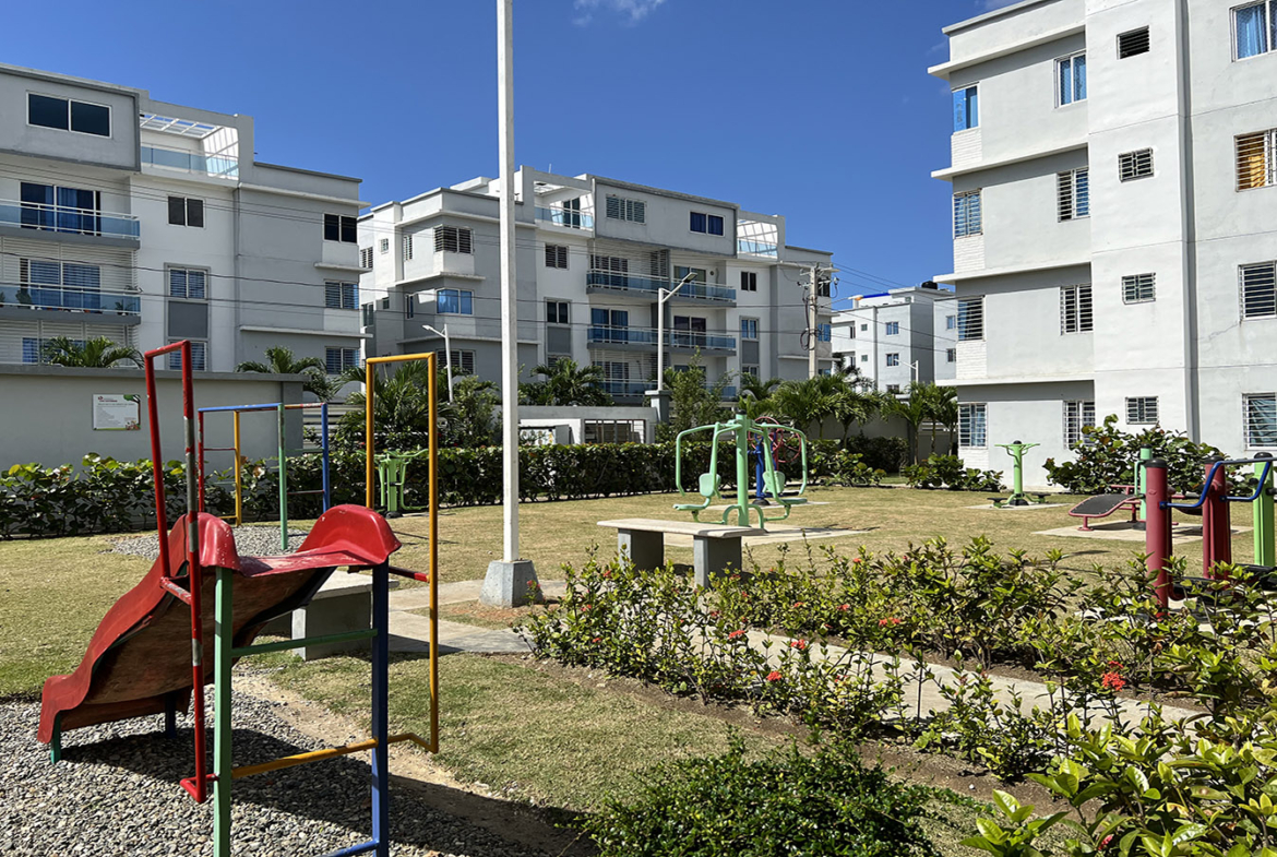 PENTHOUSE CON ESTUDIO INDEPENDIENTE LAS CAYENAS AUT. SAN ISIDRO