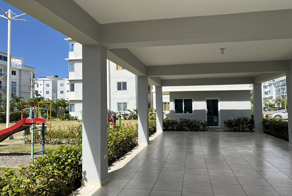PENTHOUSE CON ESTUDIO INDEPENDIENTE LAS CAYENAS AUT. SAN ISIDRO