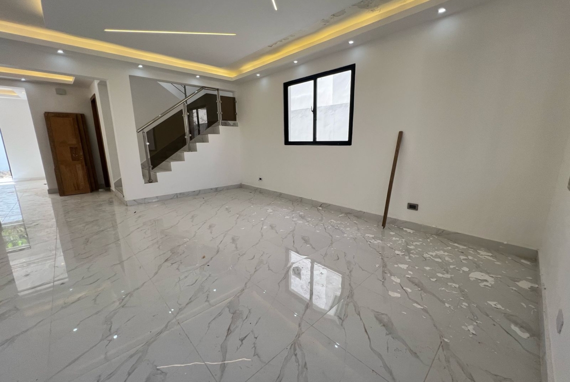 Venta casa Nueva y Moderna en Prado Oriental Santo Domingo Este