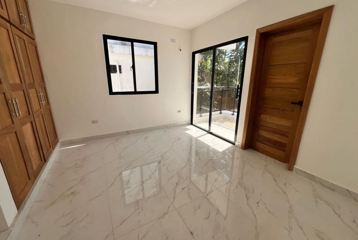 Venta casa Nueva y Moderna en Prado Oriental Santo Domingo Este