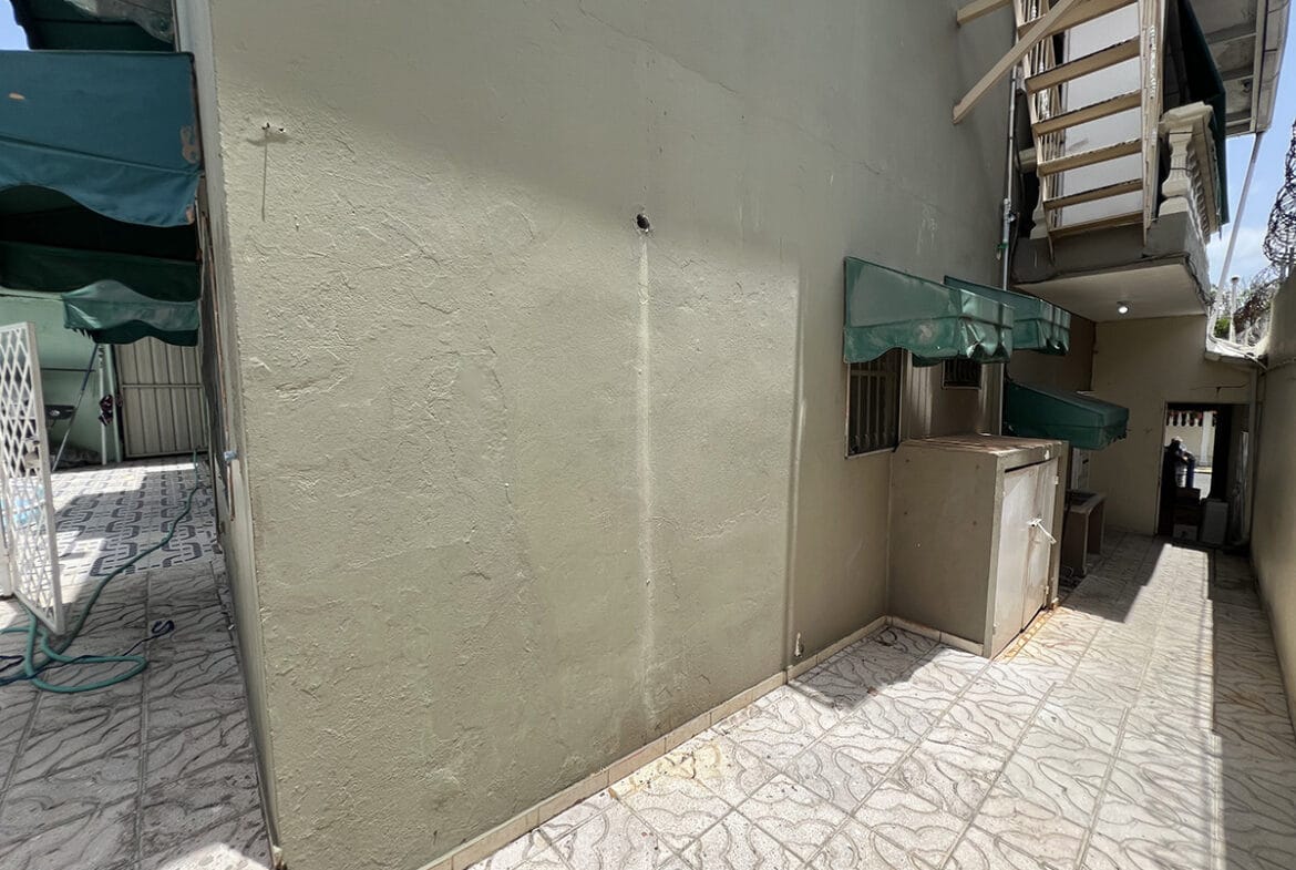 Casa en “EL ROSAL” De Estilo Clásico Próximo a La San Vicente