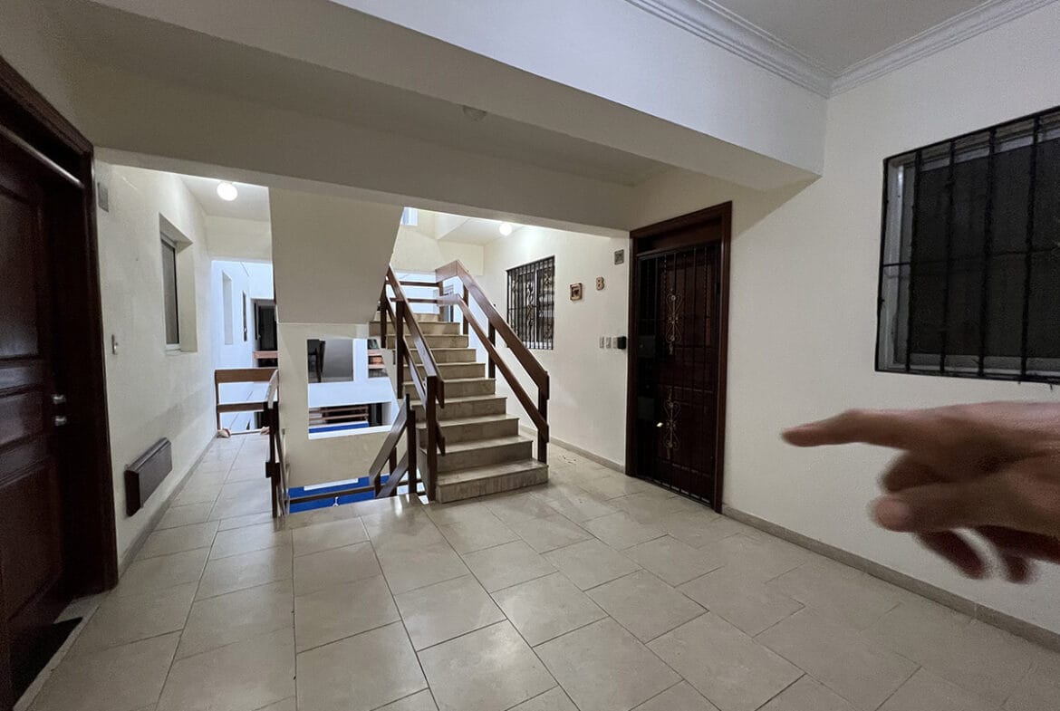 Apartamento Amueblado Frente Al Mar en La Avenida España