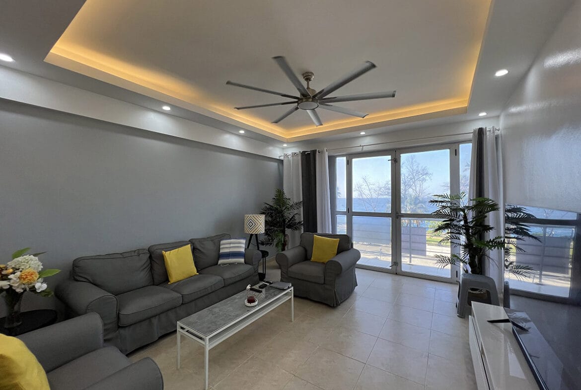 Apartamento Amueblado Frente Al Mar en La Avenida España