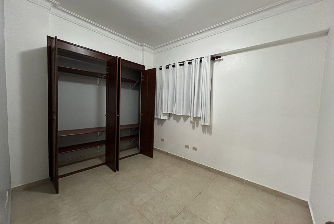 Apartamento Amueblado Frente Al Mar en La Avenida España