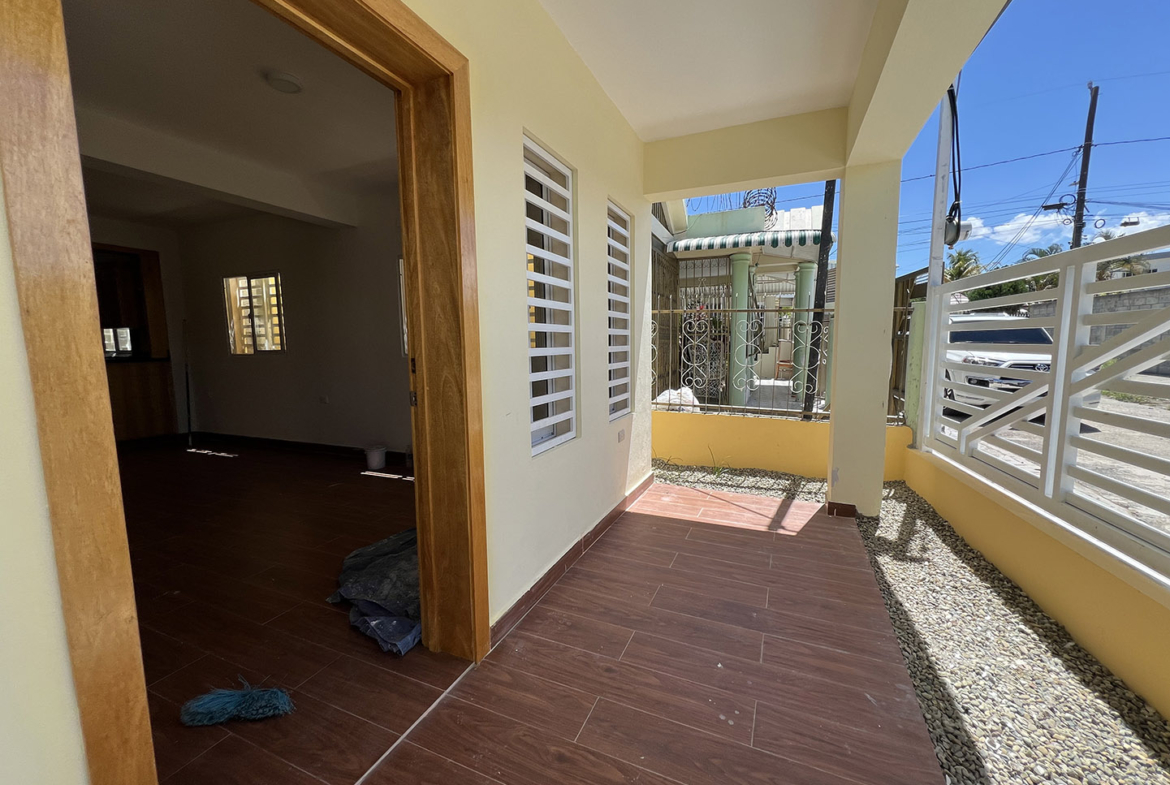 Casa Nueva en Calle Sin Salida San Juan de la Maguana
