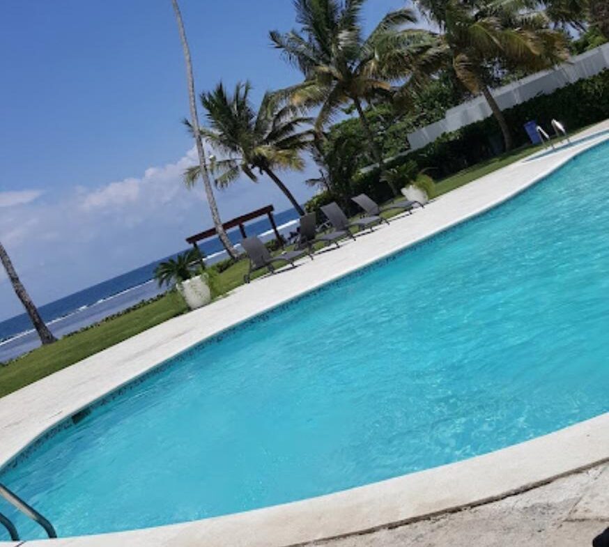 Apartamento en Primera Línea de Playa en Merechiaro Juan Dolio