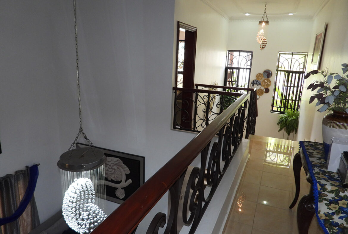 Casa en La Urbanización Italia Con Mucho Patio