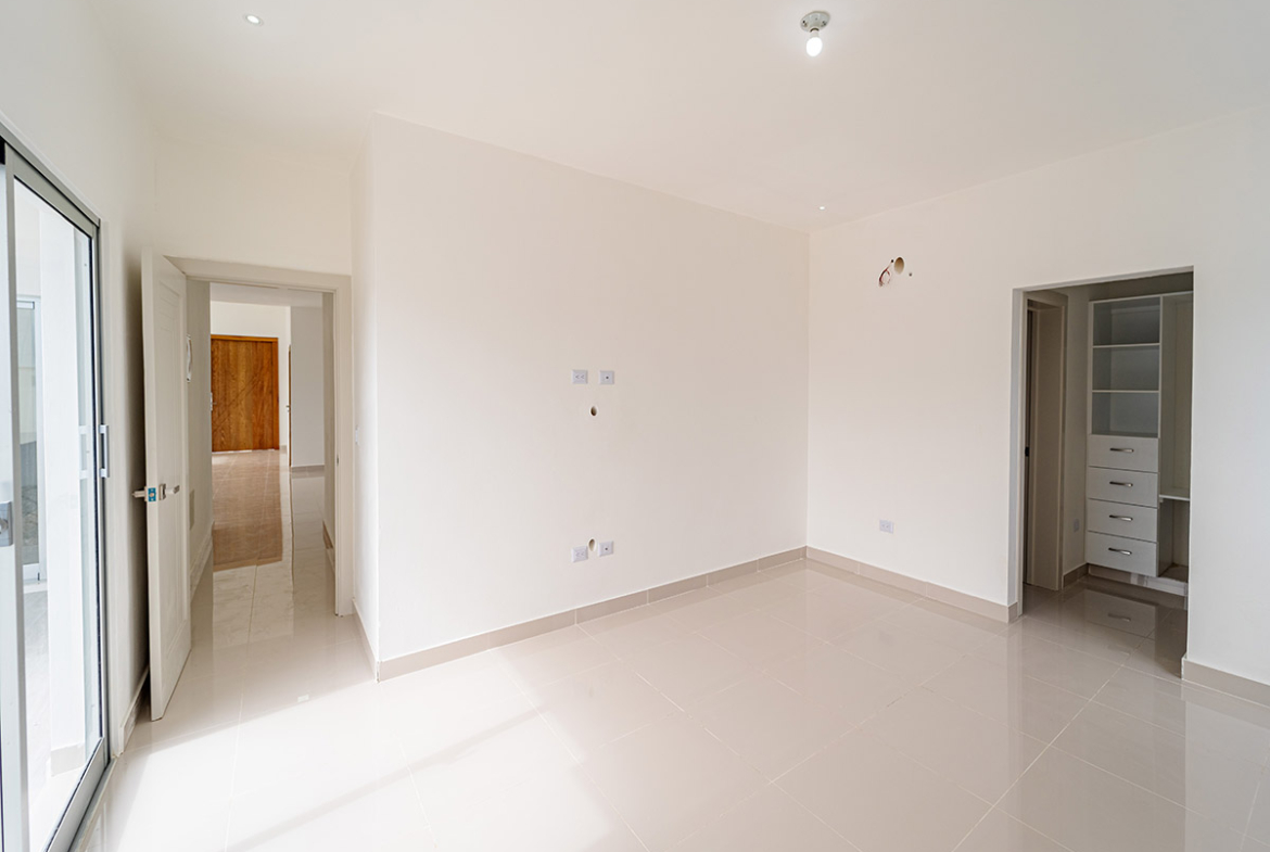 Casa Nueva en La Romana En Residencial Cerrado