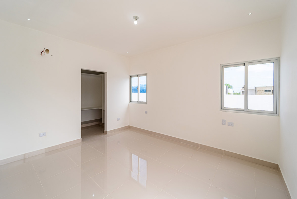 Casa Nueva en La Romana En Residencial Cerrado