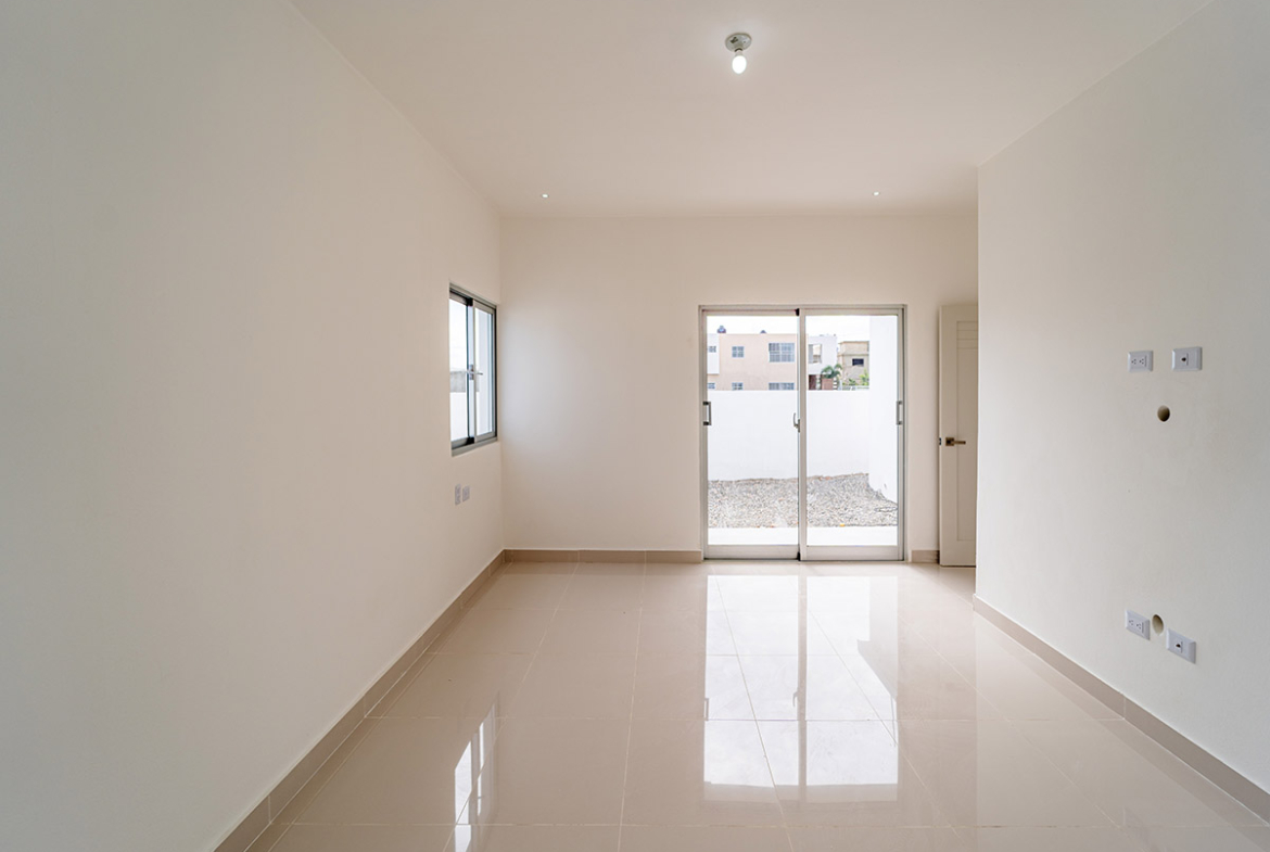 Casa Nueva en La Romana En Residencial Cerrado