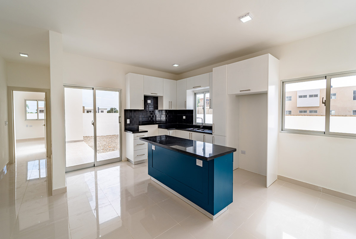 Casa Nueva en La Romana En Residencial Cerrado