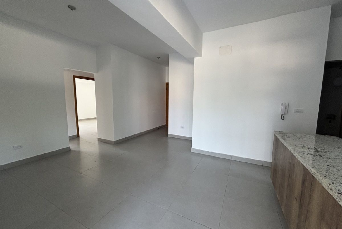 Apartamento con Terraza en Los Prados Distrito Nacional