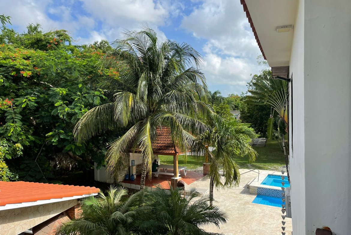 Villa independiente Juan Dolio Zona Guavaberry