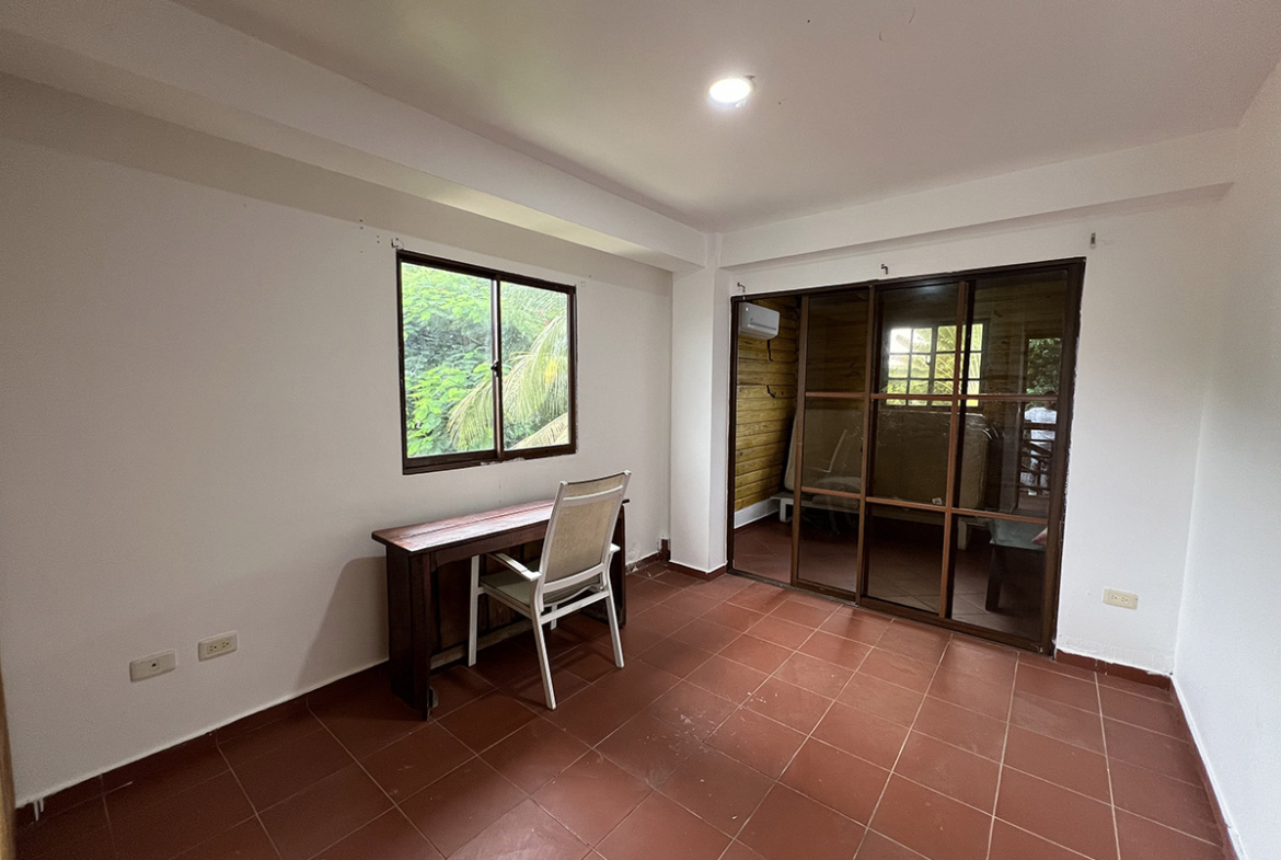 Villa independiente Juan Dolio Zona Guavaberry