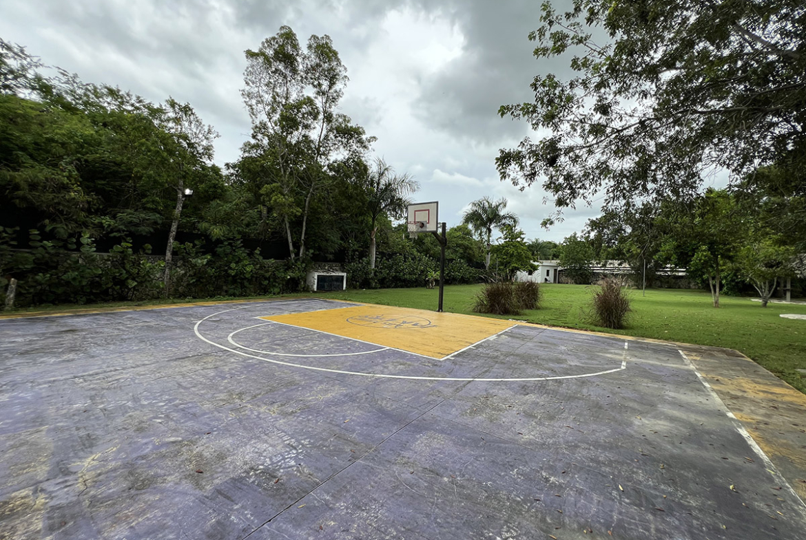 Villa independiente Juan Dolio Zona Guavaberry