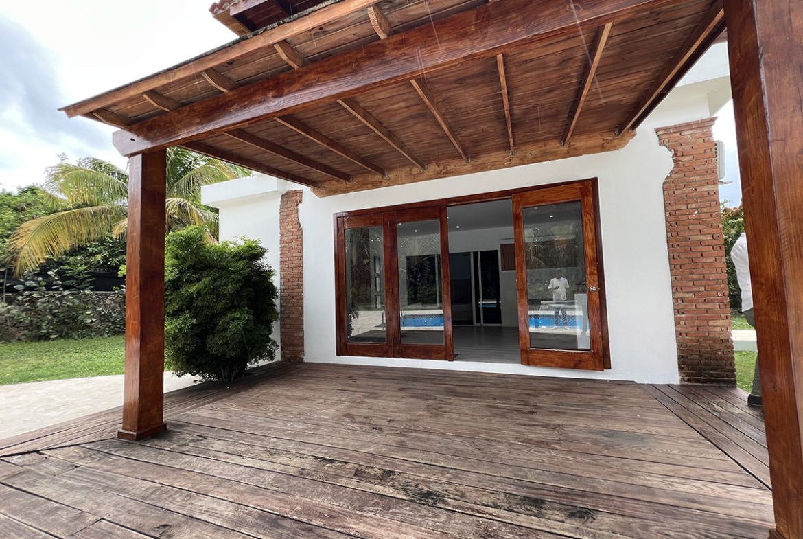 Villa independiente Juan Dolio Zona Guavaberry