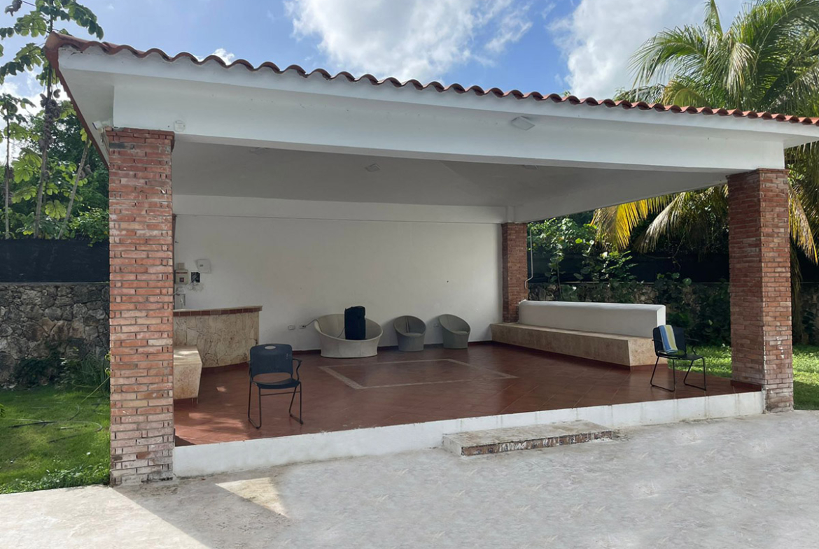 Villa independiente Juan Dolio Zona Guavaberry