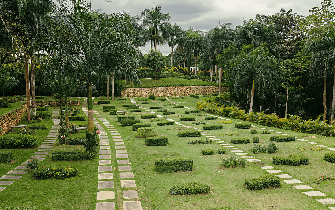 Terreno en el Exclusivo Cementerio Jardín Memorial 2 Cavidades